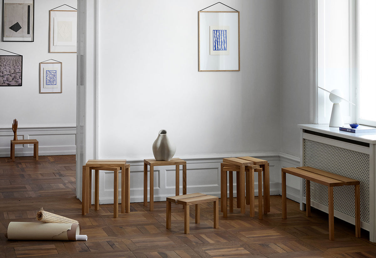 Peg Bench, Moebe