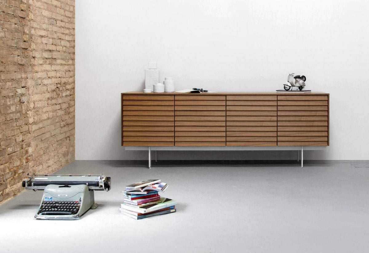 Sussex Plinth Sideboard | 119, Terence woodgate, Punt