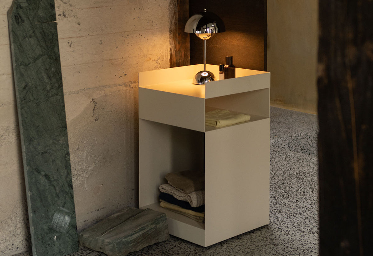 Rotate Mobile Side Unit, Space copenhagen, Andtradition