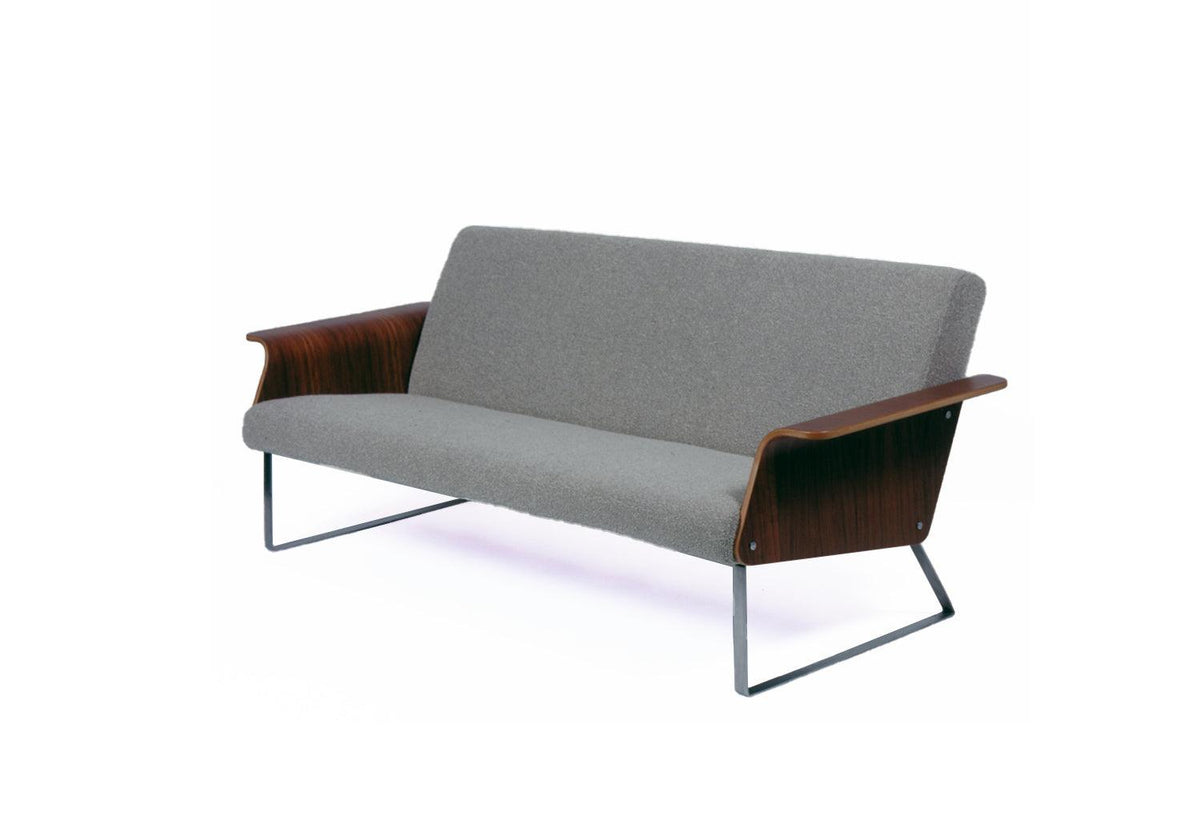 Avian AV3 Sofa, Robin day, Twentytwentyone
