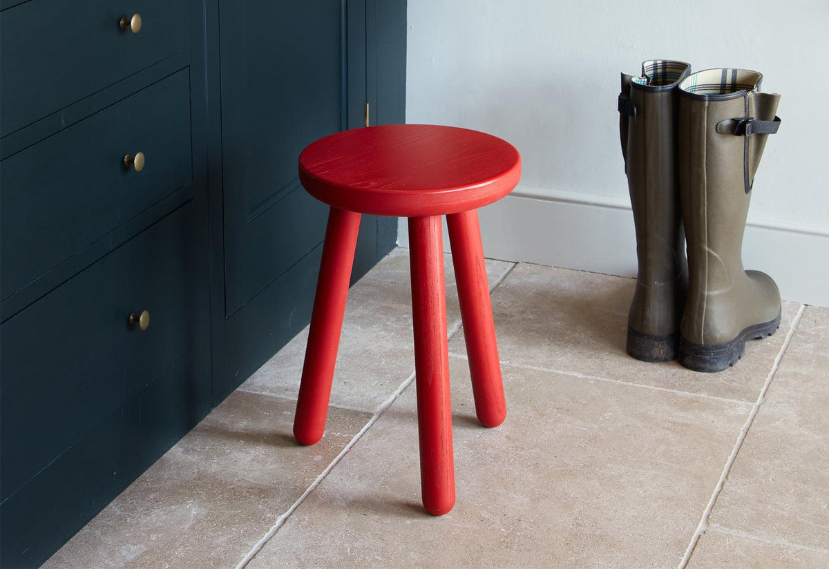 Stool One, Another country