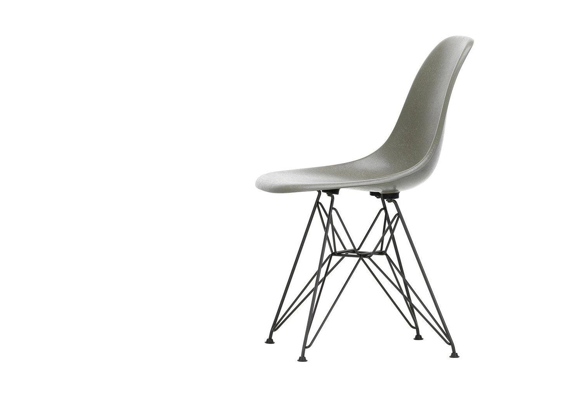 Eames Fiberglass DSR, Charles and ray eames, Vitra