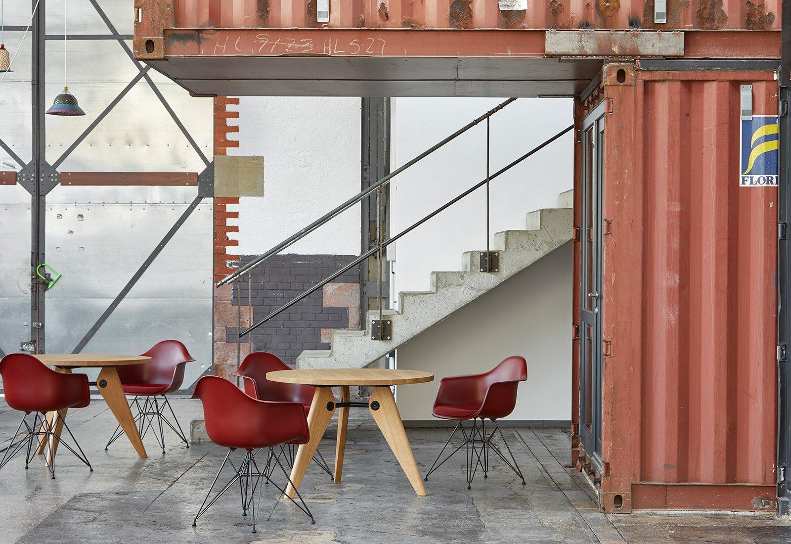 Eames RE DAR Armchair | Upholstered