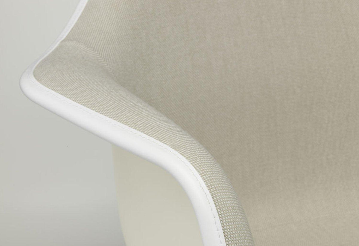 Eames RE DAW Armchair | Upholstered, Charles and ray eames, Vitra