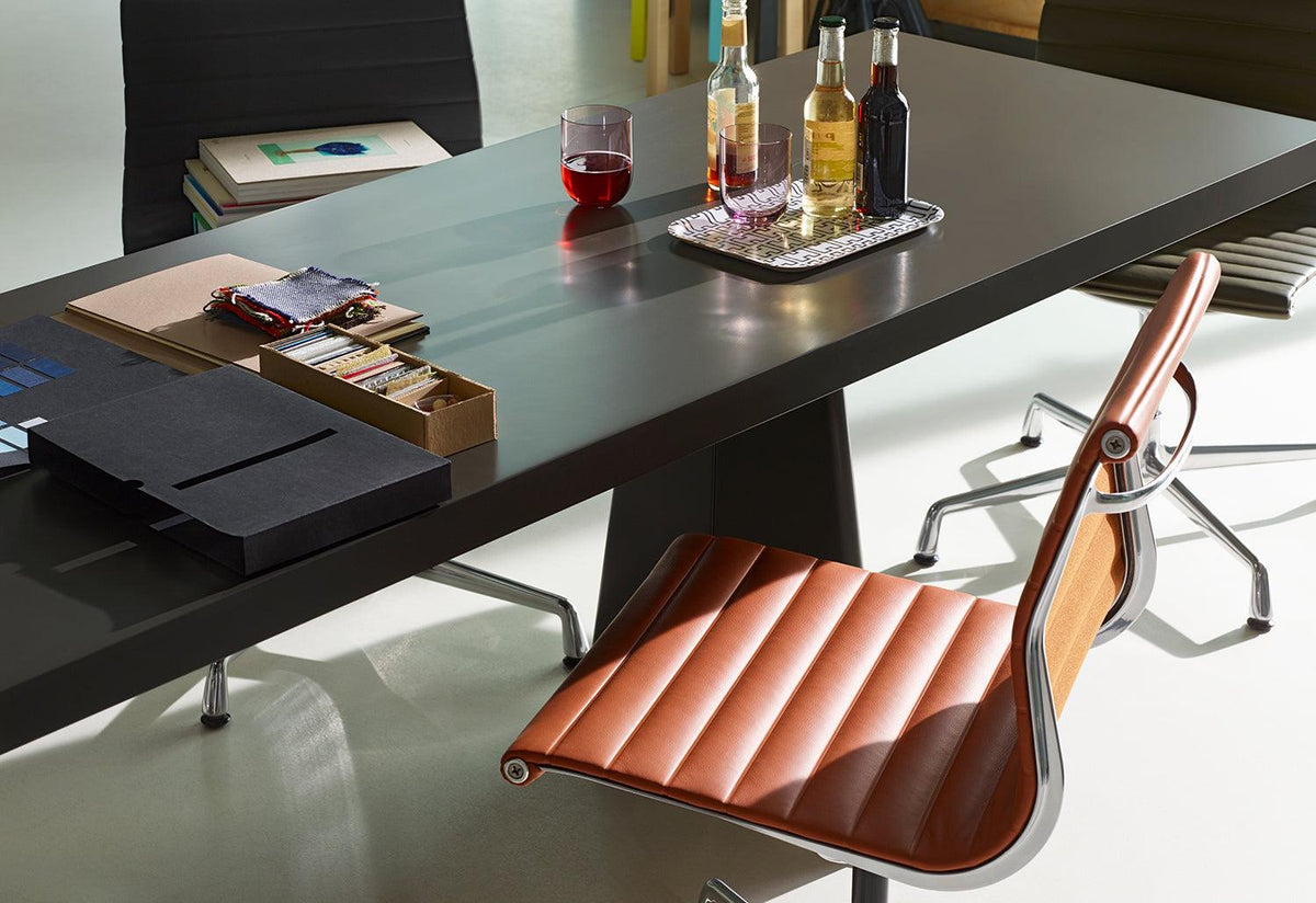 Trapeze Table, Jean prouve, Vitra