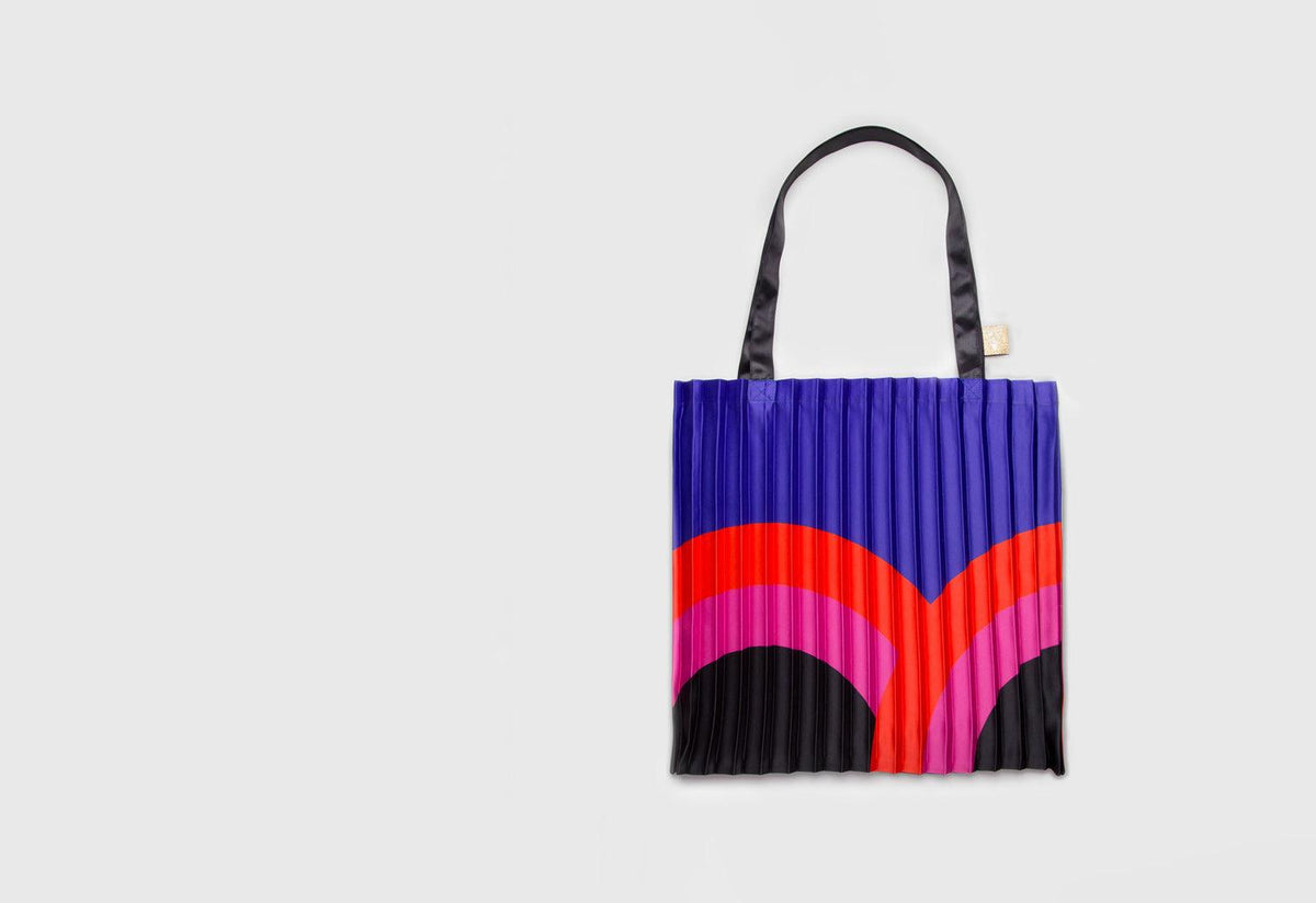 Pleated Tote | Rainbow, Multitudes