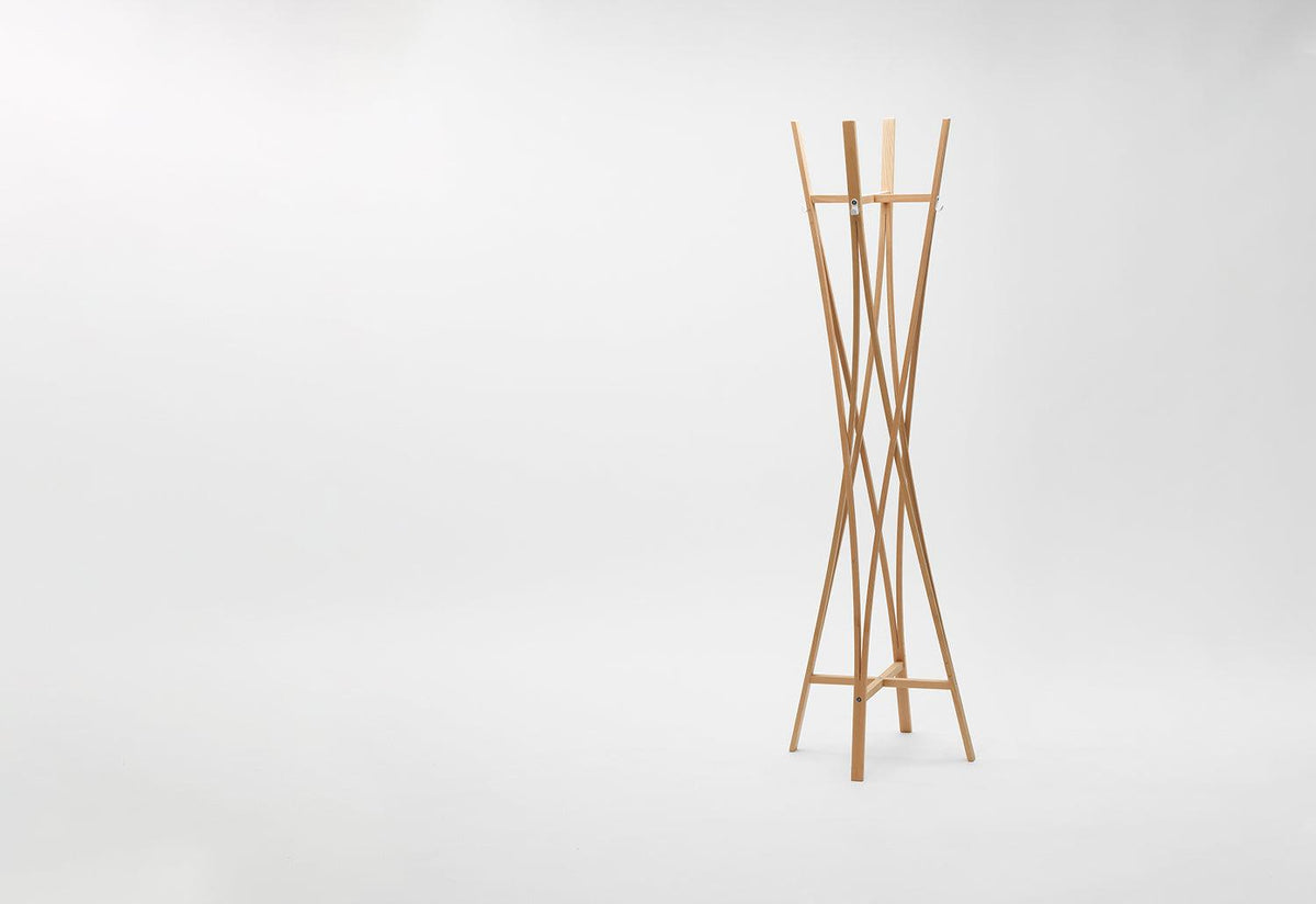 Tra Coat Stand, Tomoko azumi, Zilio a and c